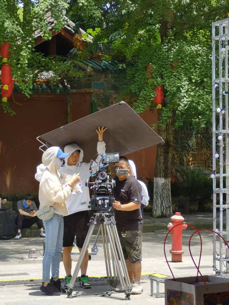 罗山县TVC拍摄公司：资深团队坐镇，打造现象级广告作品的幕后推手
